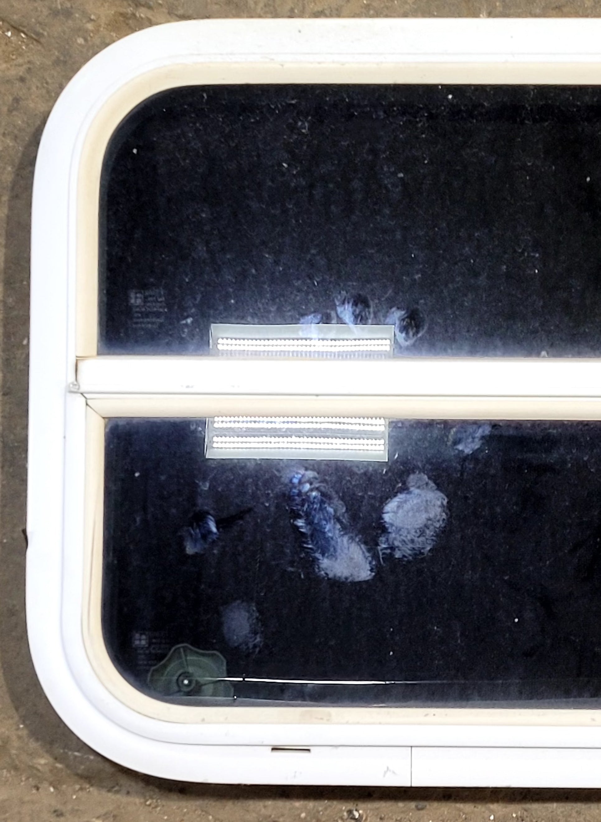 Used White Radius Opening Window : 23 1/2 W x 17 1/2 H x 1 1/2 D