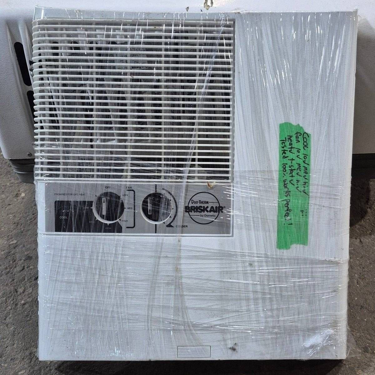 Used Complete Duo-Therm Air Conditioner 57915.621 - 13500  BTU