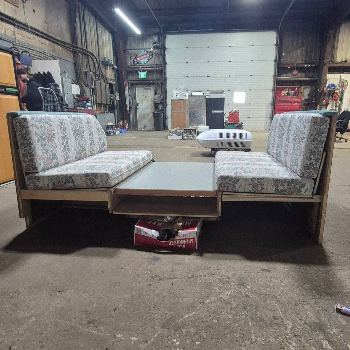 Used Complete RV Dinette Set, Does include table hardware - 78 x 40 3/4 x 32