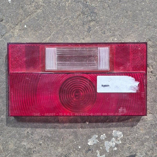 Used Reflect-O-Lite Tail Light Replacement Lens - SAE-AILRST-73 D.O.T. , No. 910-950