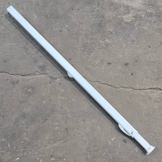 Used Carefree Single Manual Arm, 72, White - R00415-316-55