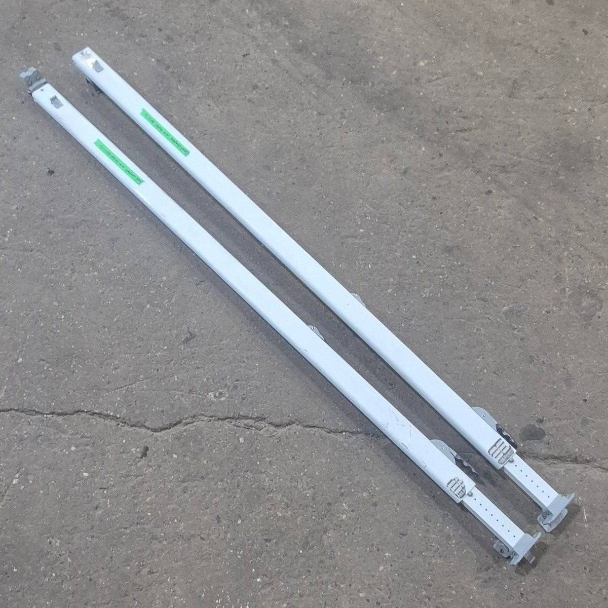 Used Dometic Awning Arm Set, White, 73 - 8273000.401B