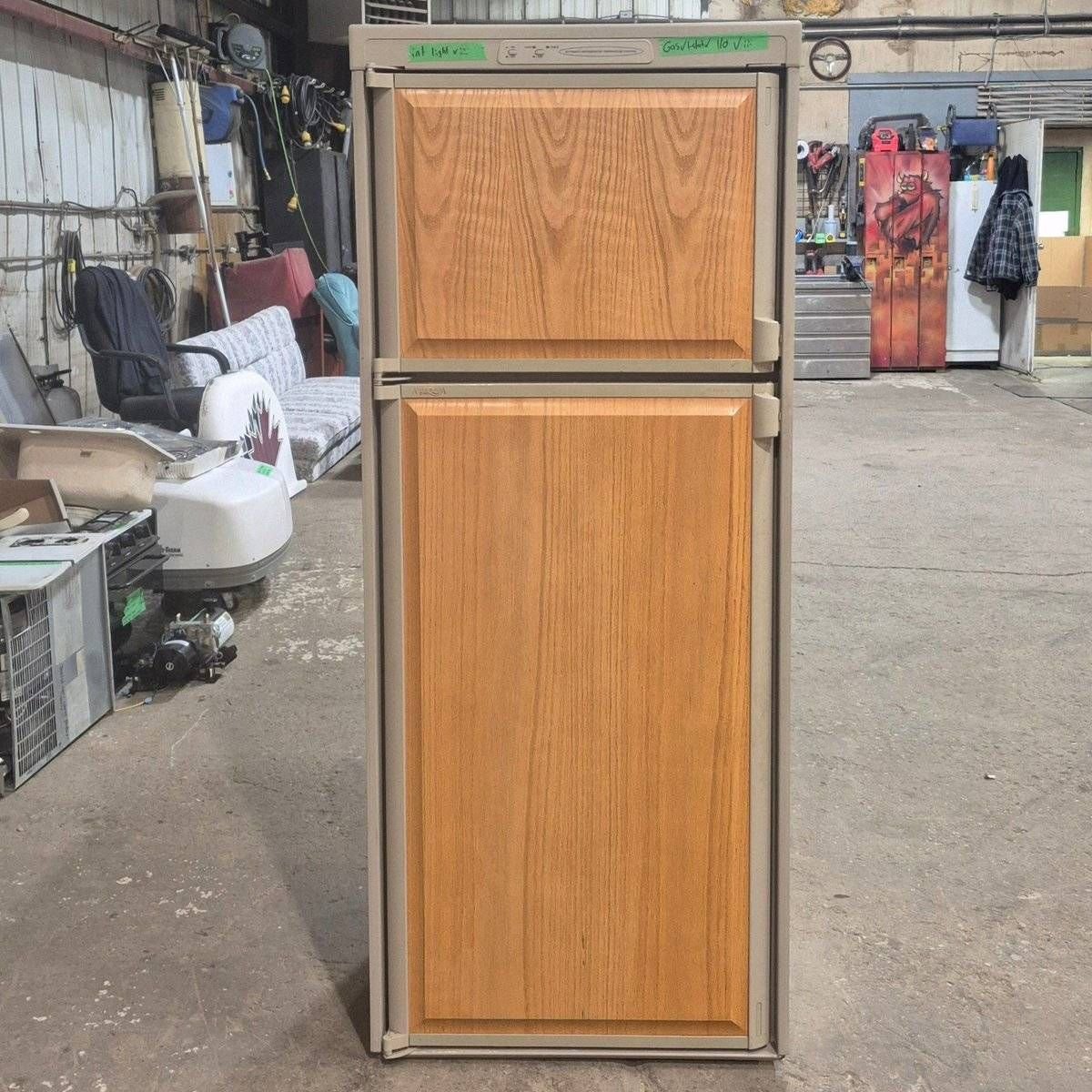 Used Complete Dometic Fridge, 2-Way - RM2852