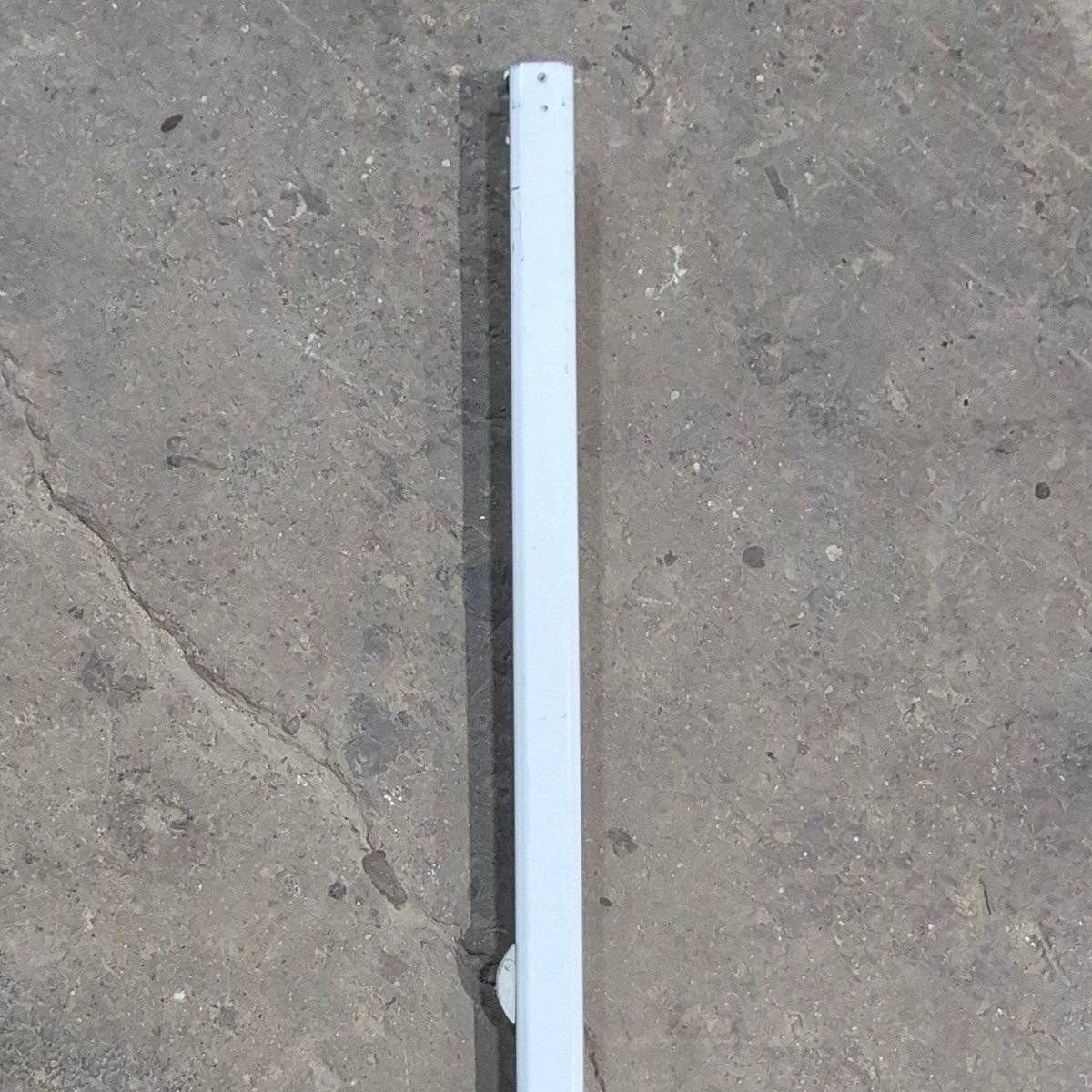 Used Carefree Single Manual Arm, 72, White - R00415-316-55