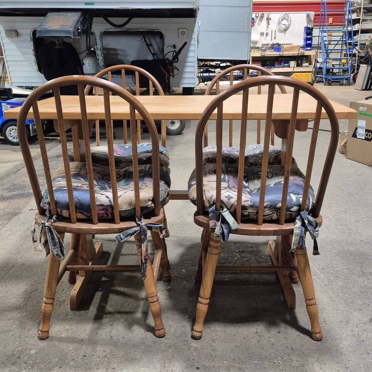 Used RV Dining Table Set- 5 piece