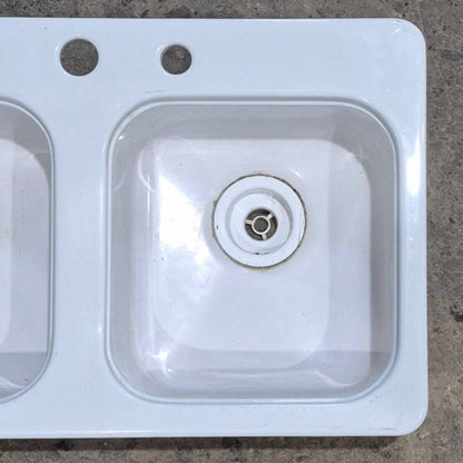 Used White Double Kitchen Sink - 29 x 17 1/2 x 9 1/2