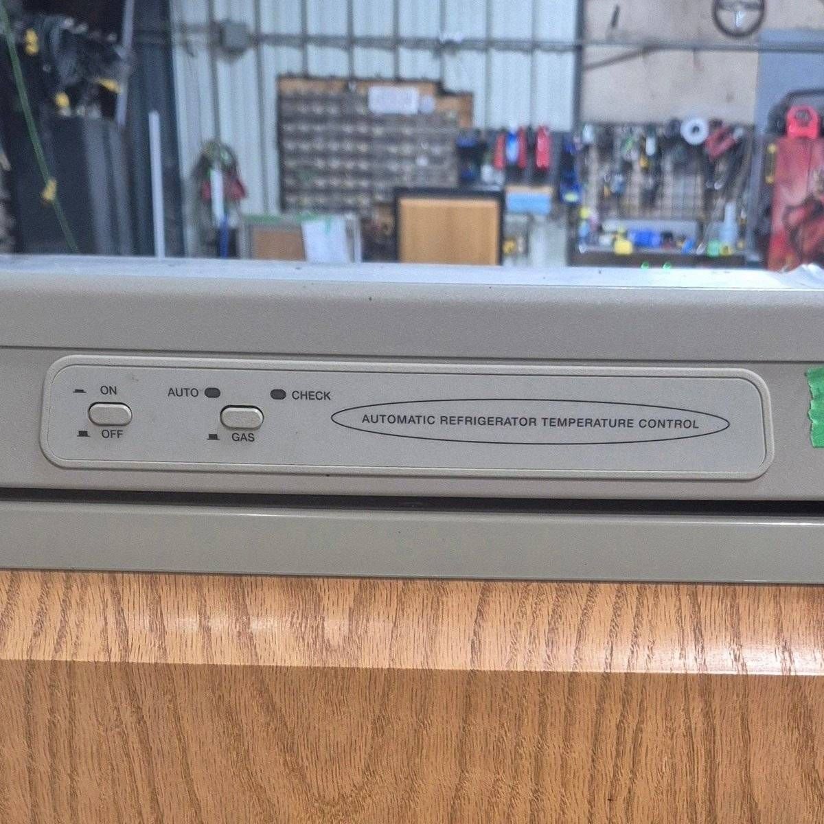 Used Complete Dometic Fridge, 2-Way - RM2852