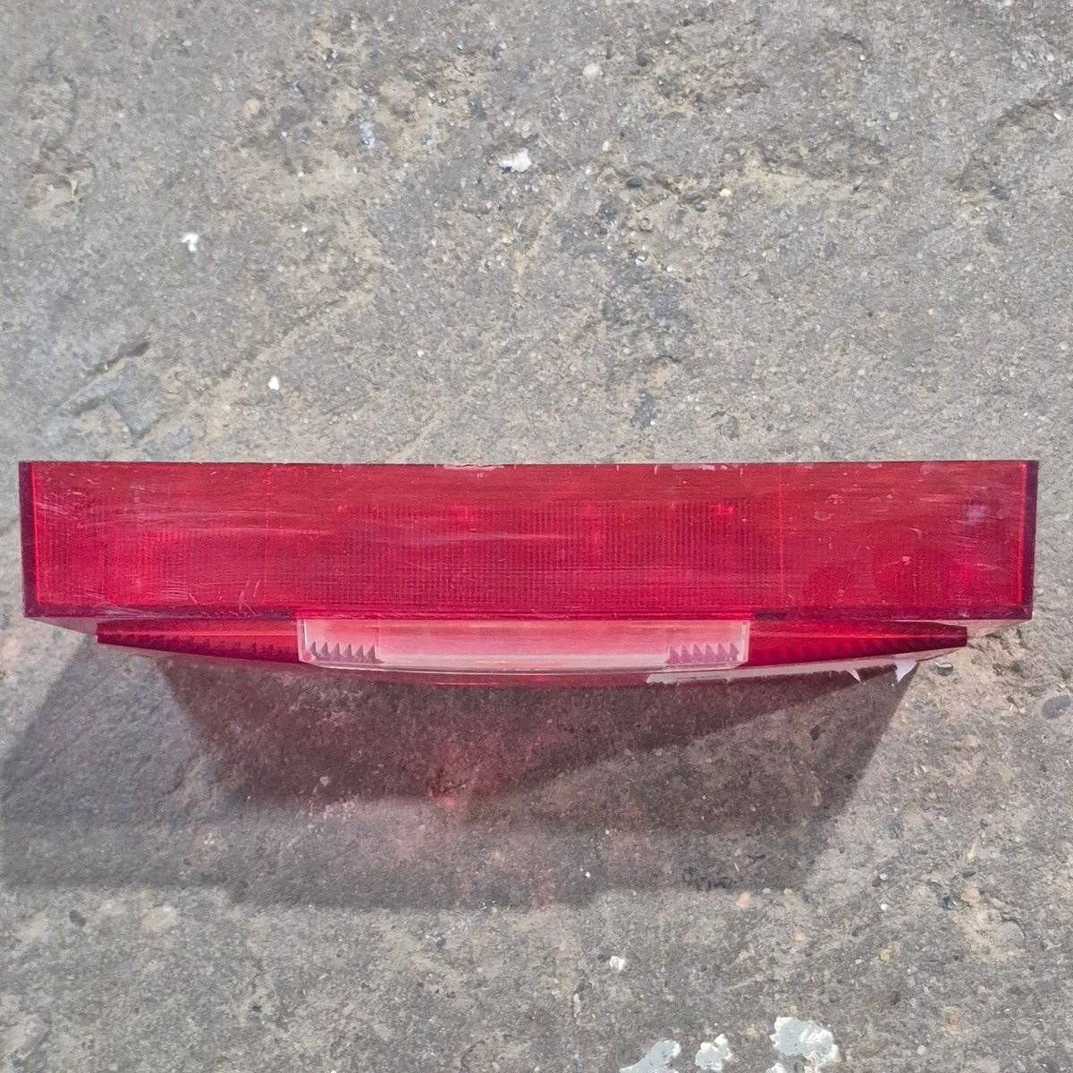 Used Reflect-O-Lite Tail Light Replacement Lens - SAE-AILRST-73 D.O.T. , No. 910-950