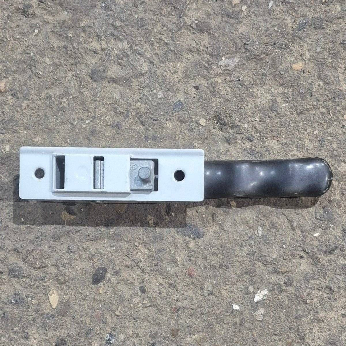 Used Dometic / A&E Lift Handle - 3314069.000B
