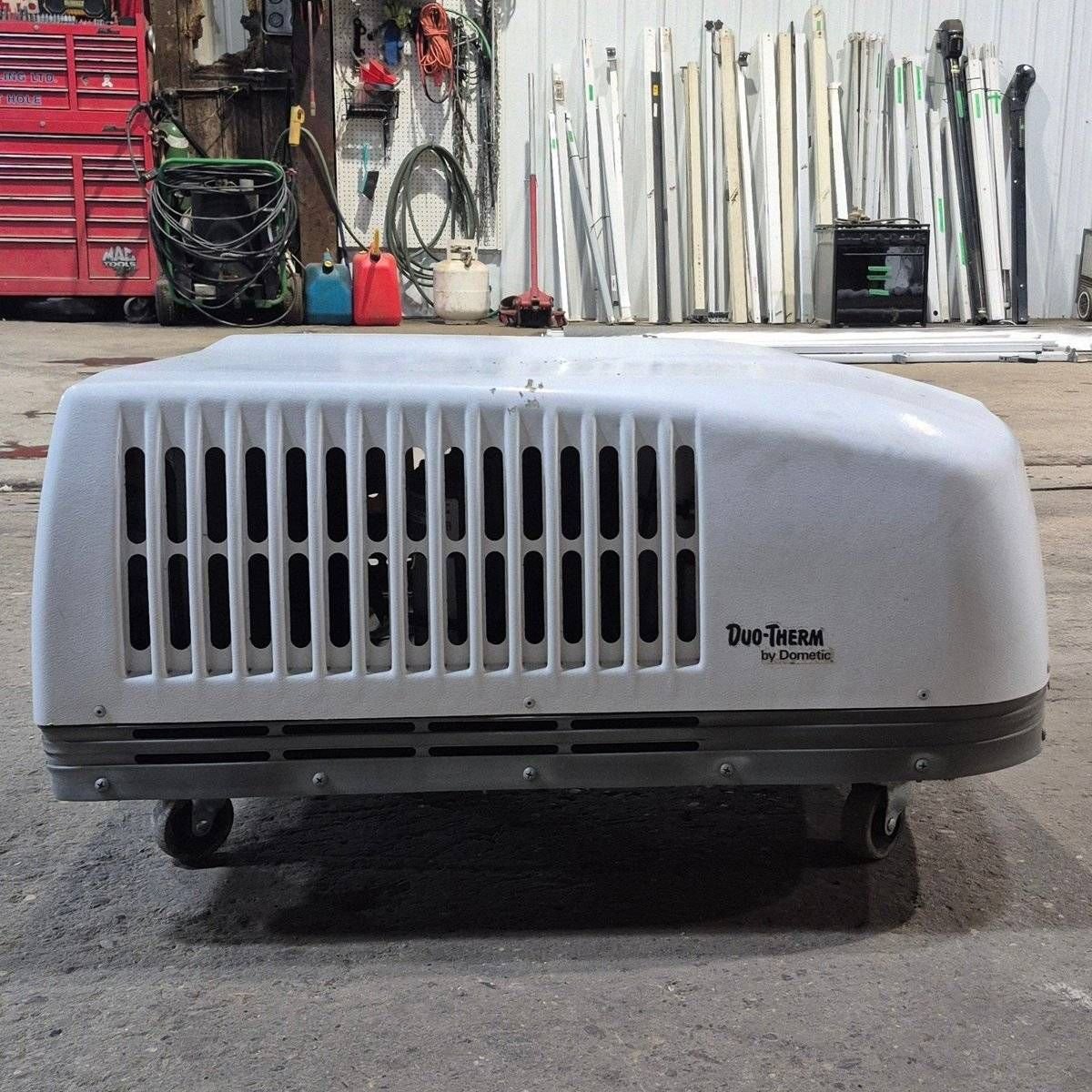 Used Complete Duo-Therm Air Conditioner 57915.621 - 13500  BTU