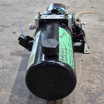Used Dewald RV Slide Out Hydraulic Pump/ Motor/ Tank Assembly