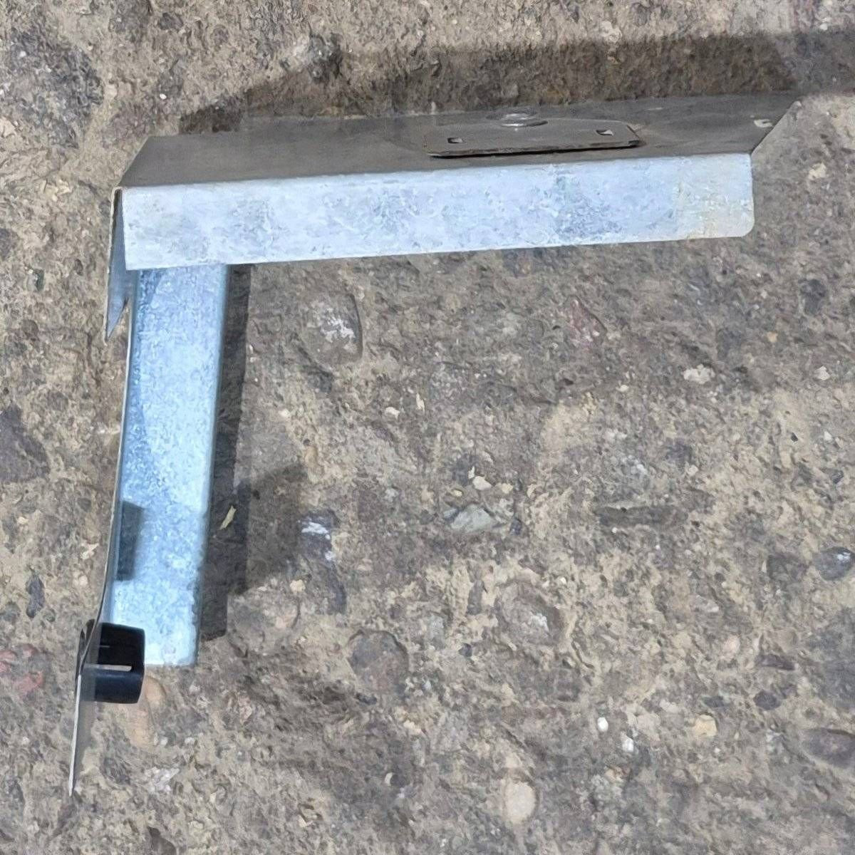Used Norcold Burner Box Cover - 637158
