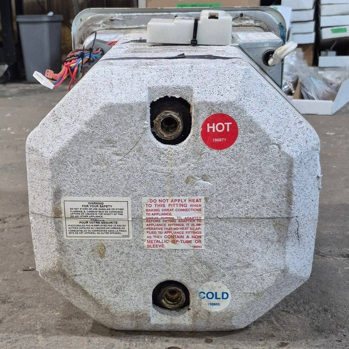 Used Complete Suburban Hot Water Heater, 6 Gallon - SW6DE