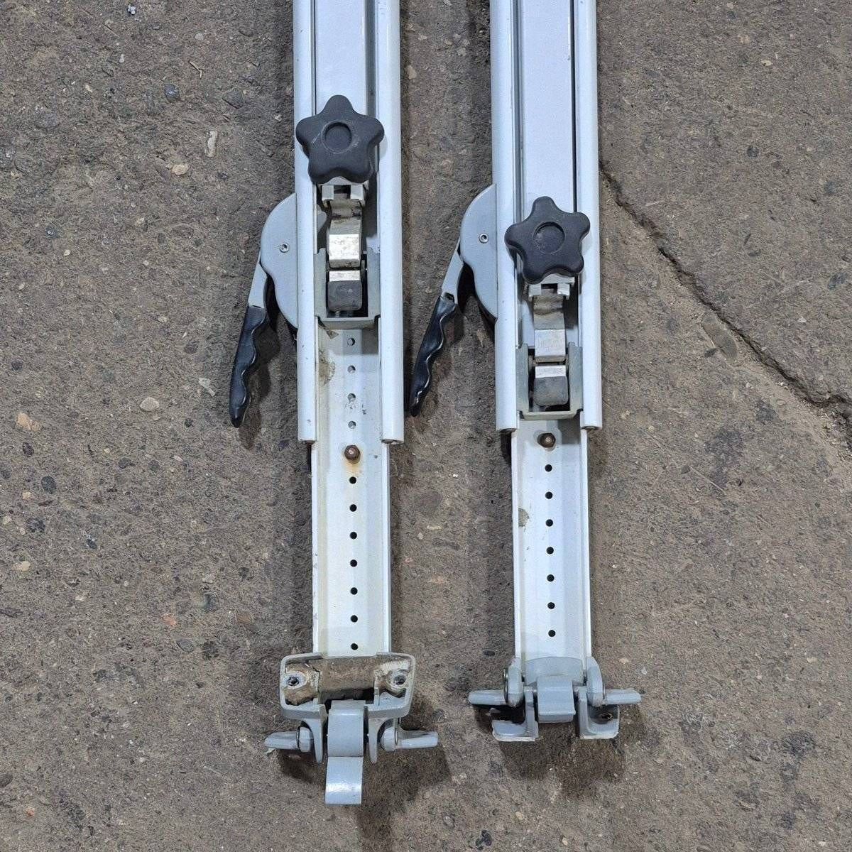 Used Dometic Awning Arm Set, White, 73 - 8273000.401B