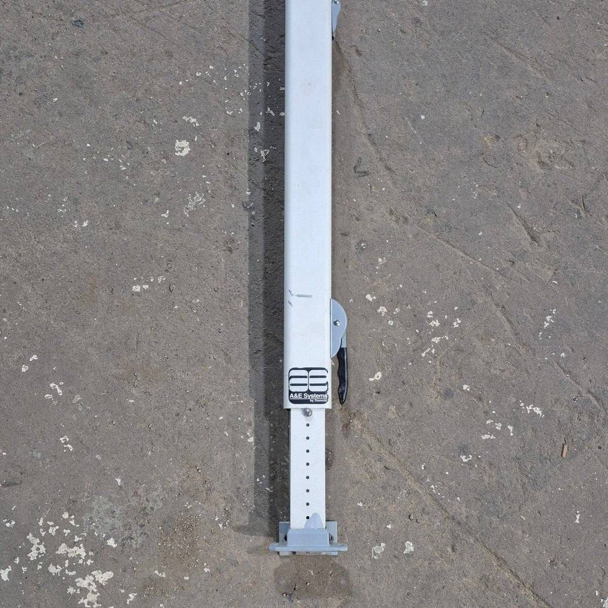Used Dometic / A&E 8500 Manual Awning Arm, Tall, Colonial White -  8480000.401