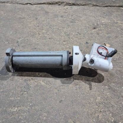 Used Dometic/ A&E Drive Head Assembly, White  - WeatherPro , 3307923.115B