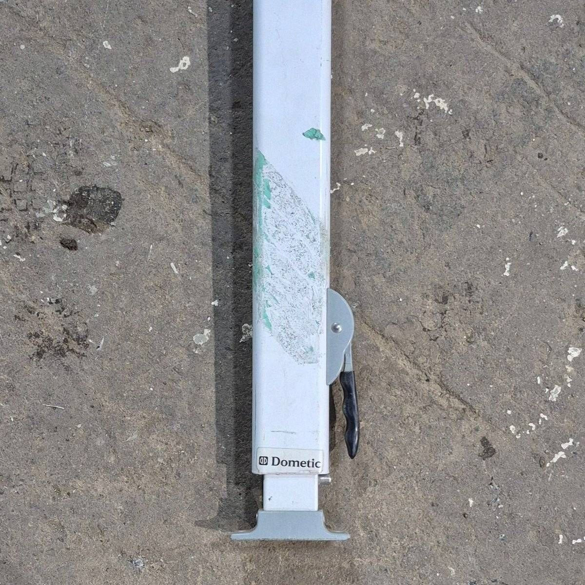 Used Dometic Awning Arm, 8500 Series, White, 61