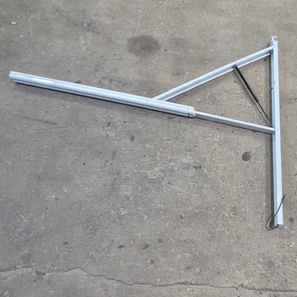 Used Dometic Awning Arm, Drive (Front) Powered, White, 65 1/2 - WeatherPro , 8551002.400B