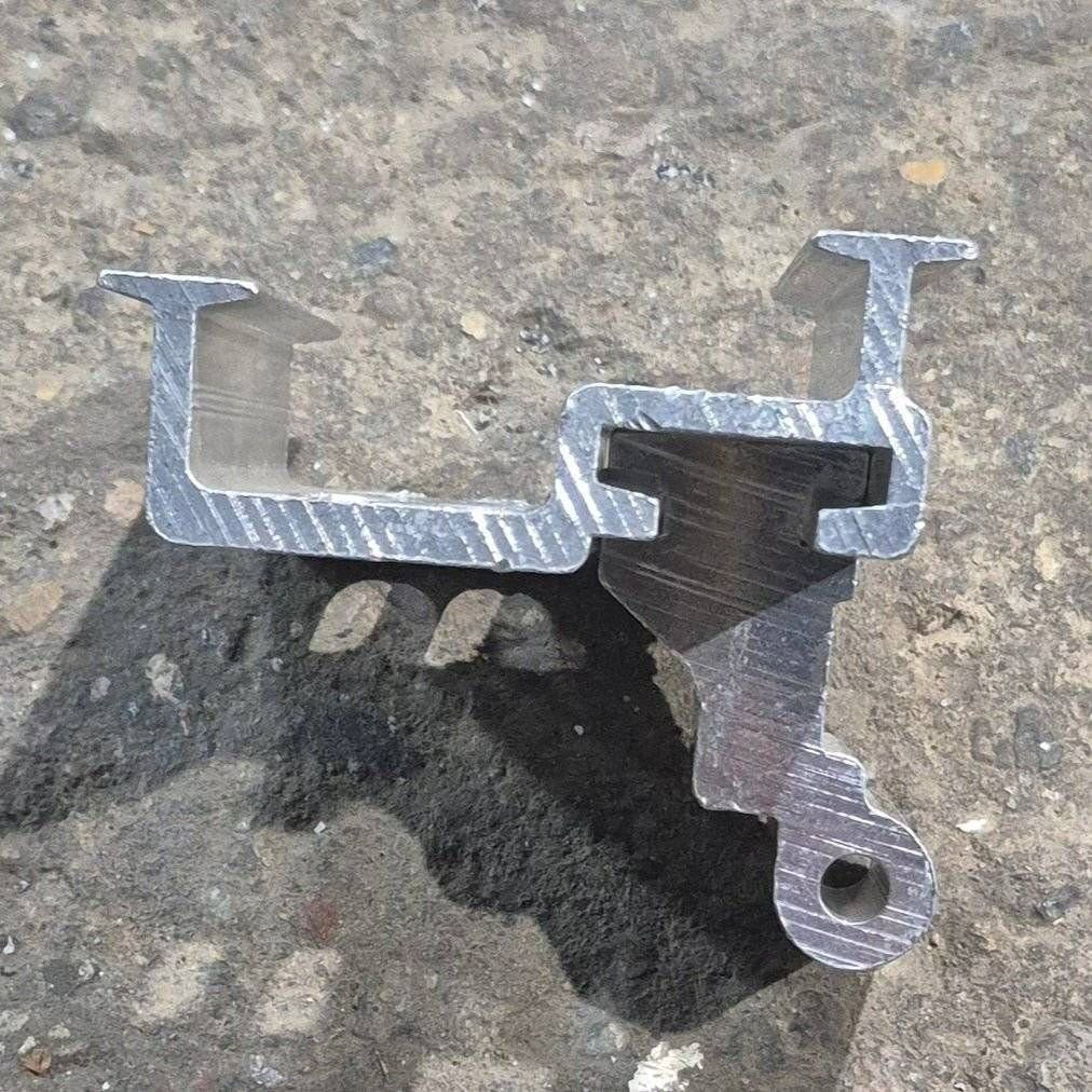 Used Dometic Upper Bracket, Silver - 3109772008