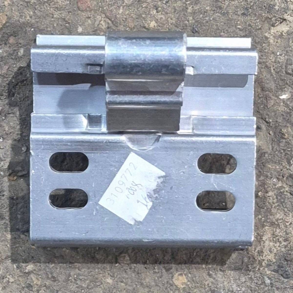 Used Dometic Upper Bracket, Silver - 3109772008
