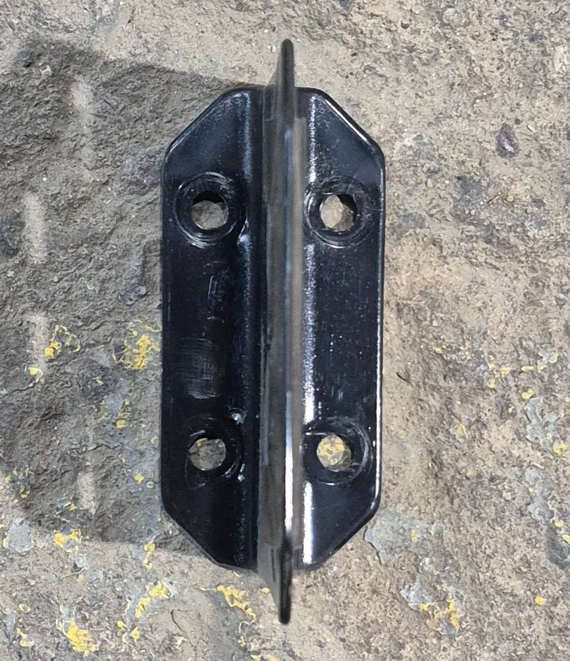 Used Norcold Refrigerator Strike Plate 628473
