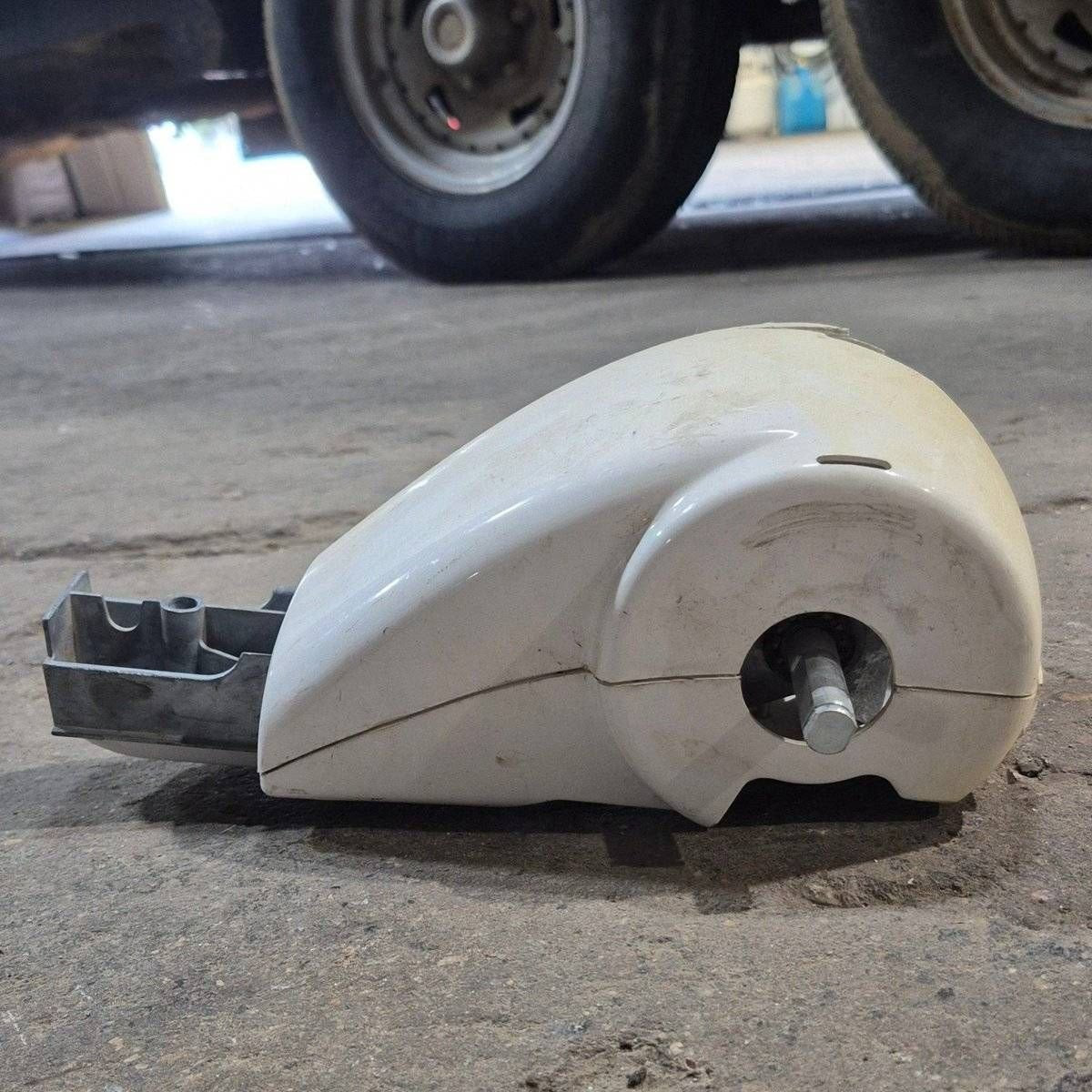 Used RV Carefree TRAVL'R Idler Awning Head Assembly - R001327WHT