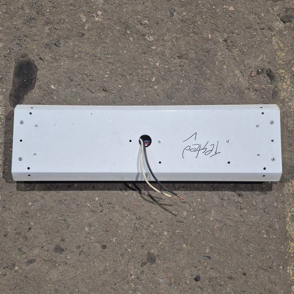 Used Thin-Lite Dual Fluorescent Light Fixture