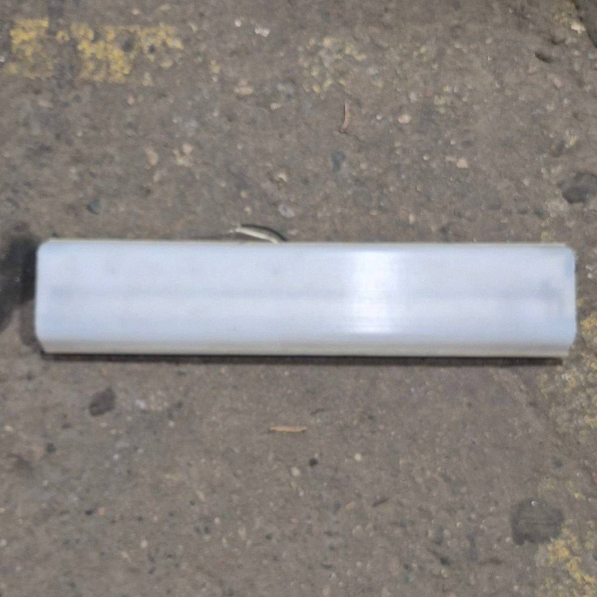 Used Thin-Lite Single Fluorescent Light Fixture - Model 115