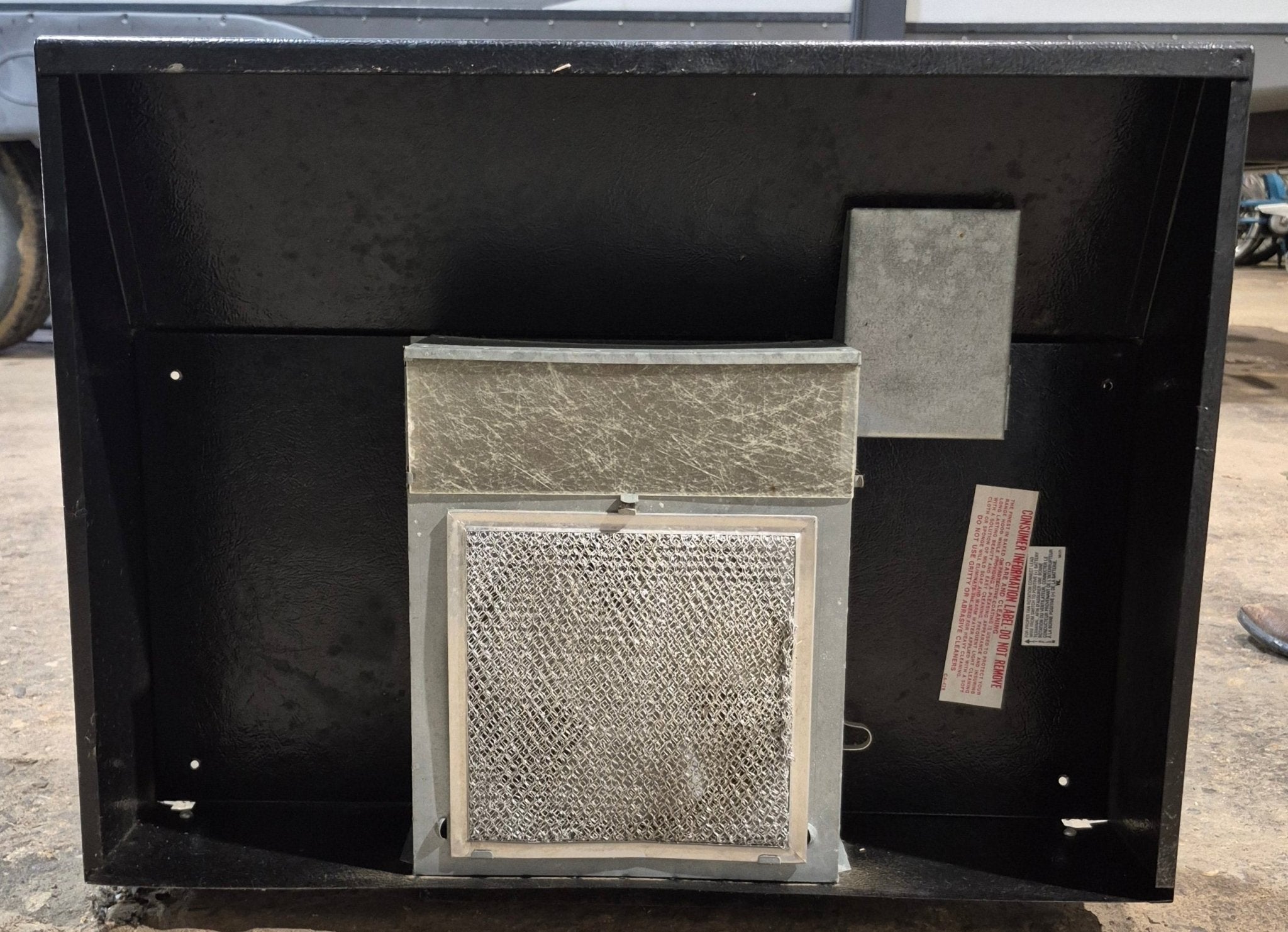 Used Ventline RV Range Hood Fan CC0317-02