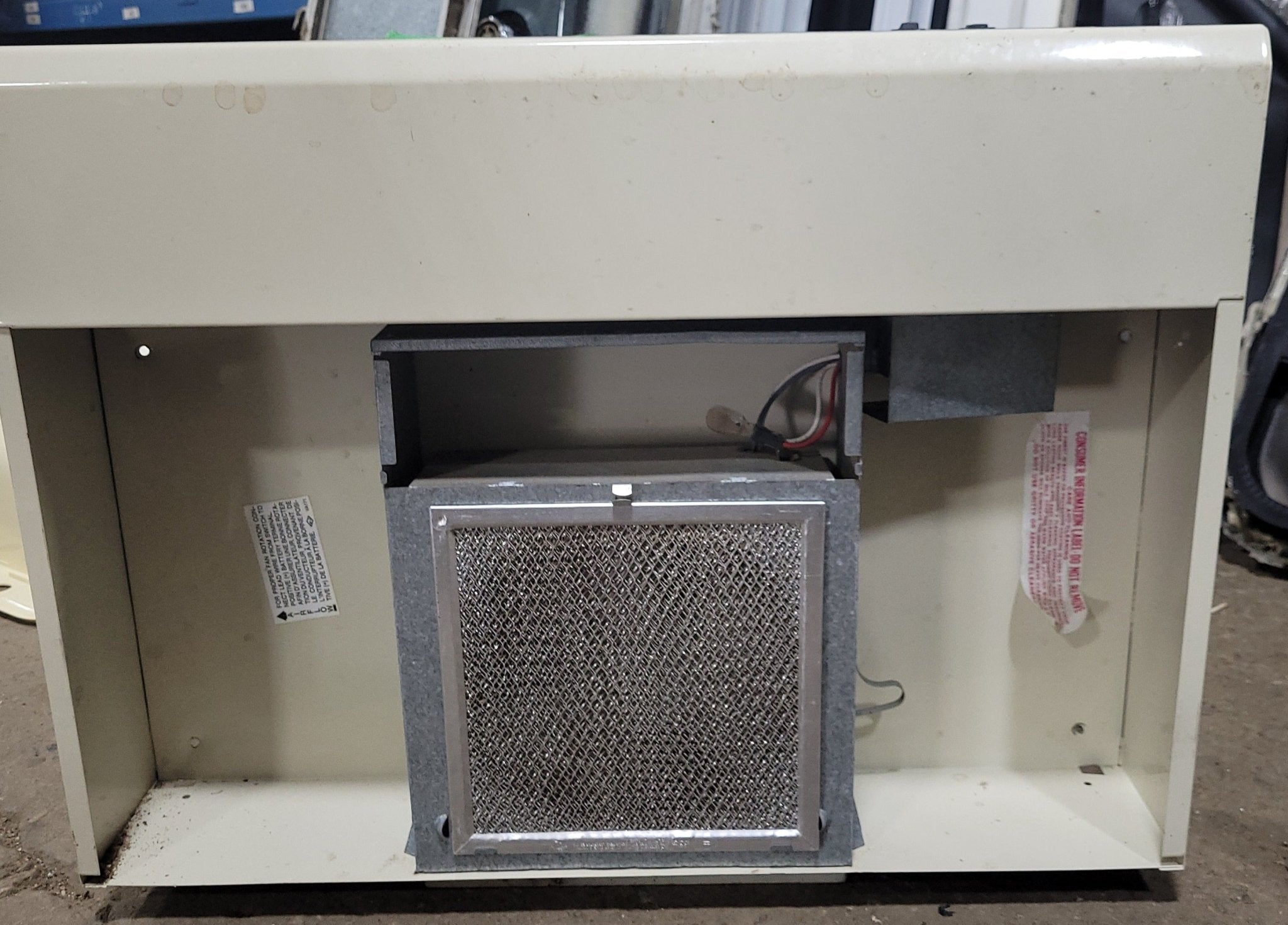 Used Ventline RV Range Hood Fan CC316-1