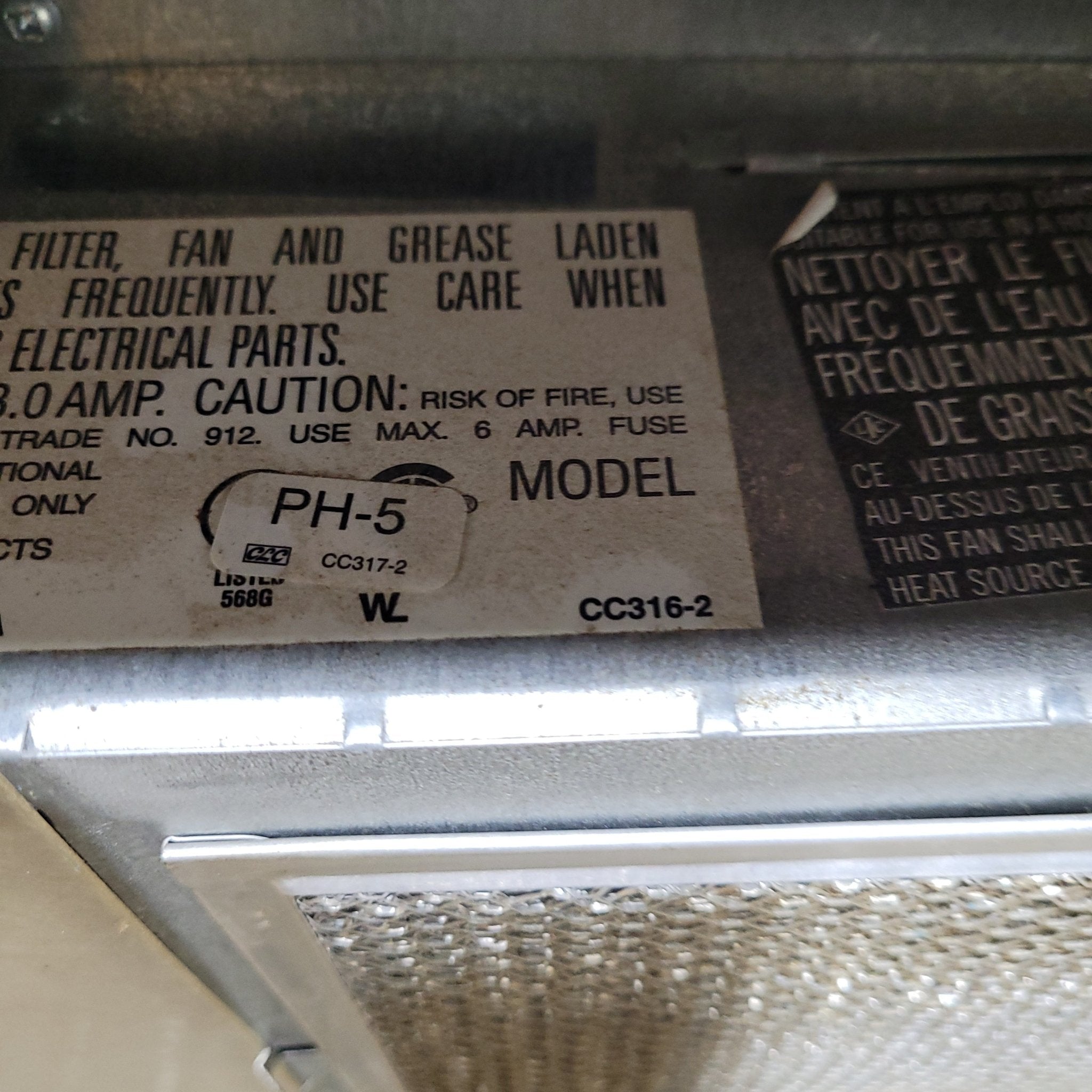 Used Ventline RV Range Hood Fan CC316-2
