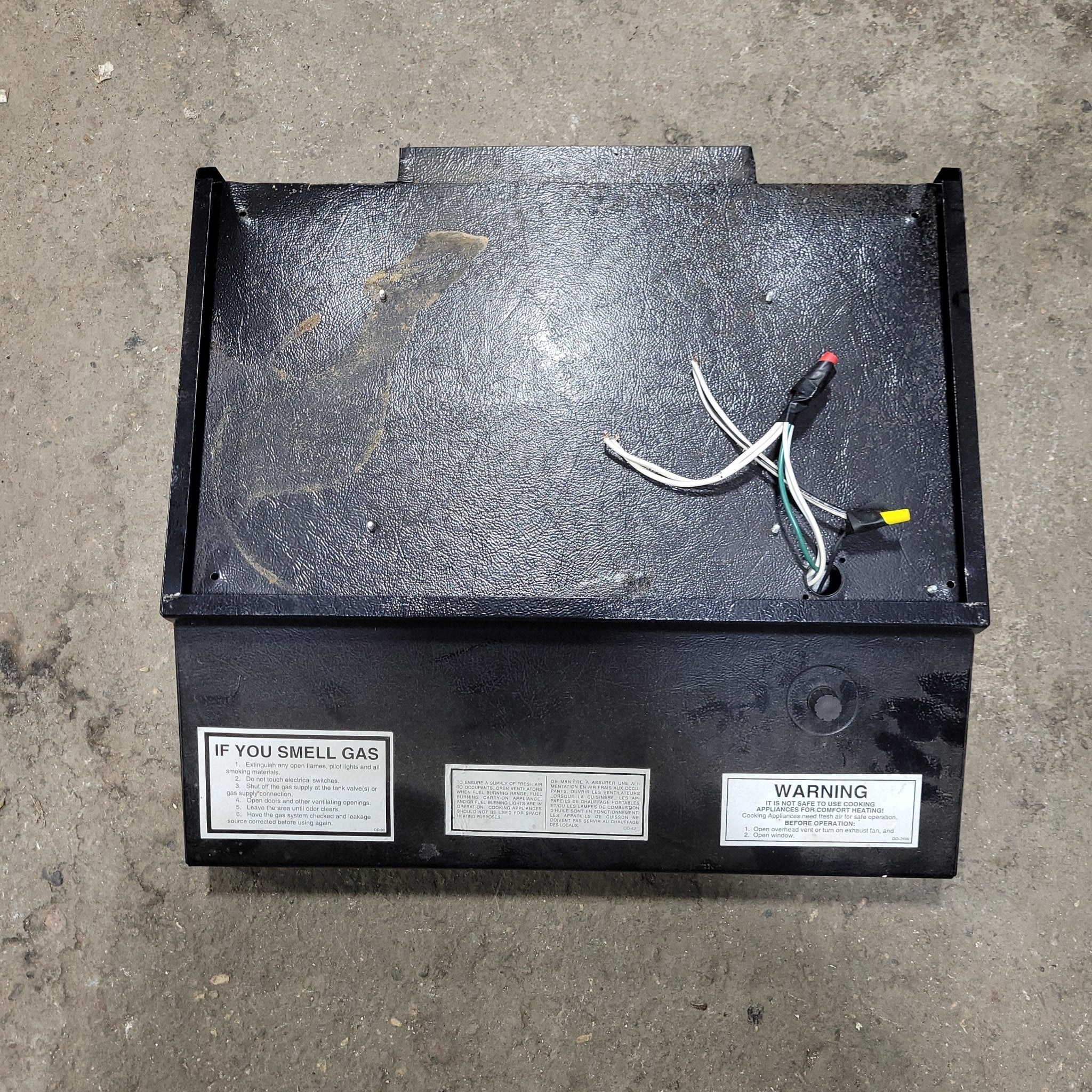 Used Ventline RV Range Hood Fan CC316-2