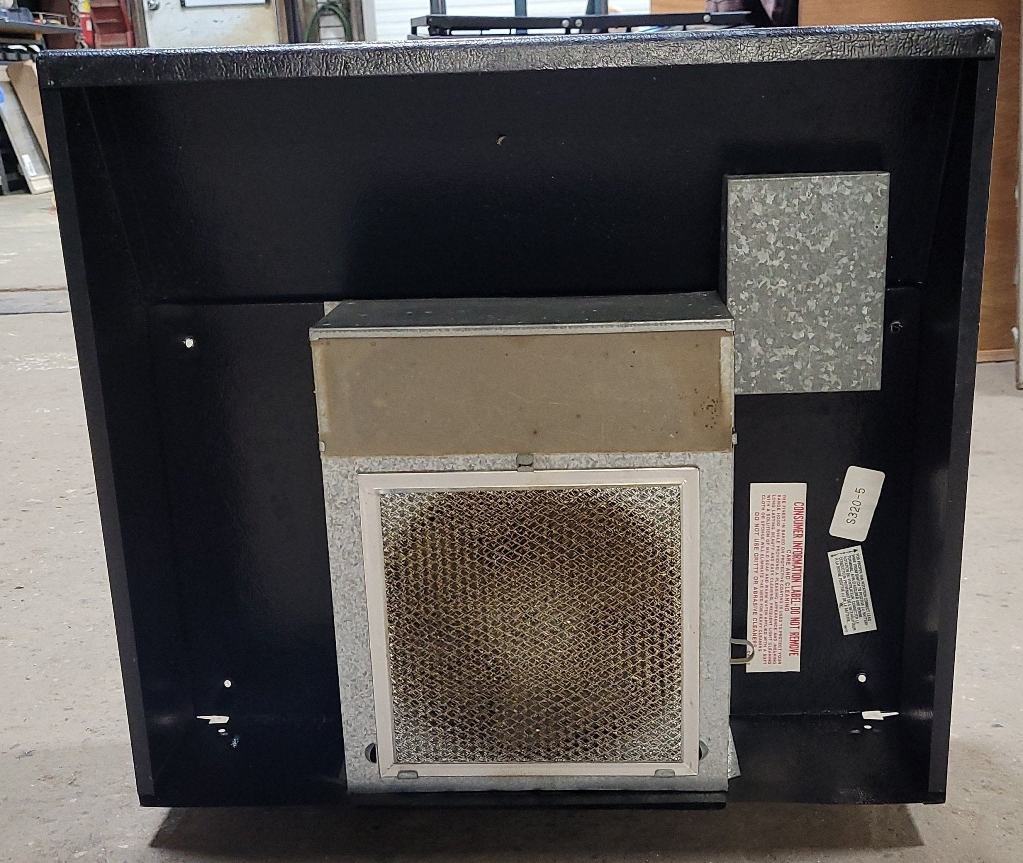 Used Ventline RV Range Hood Fan CC316-2