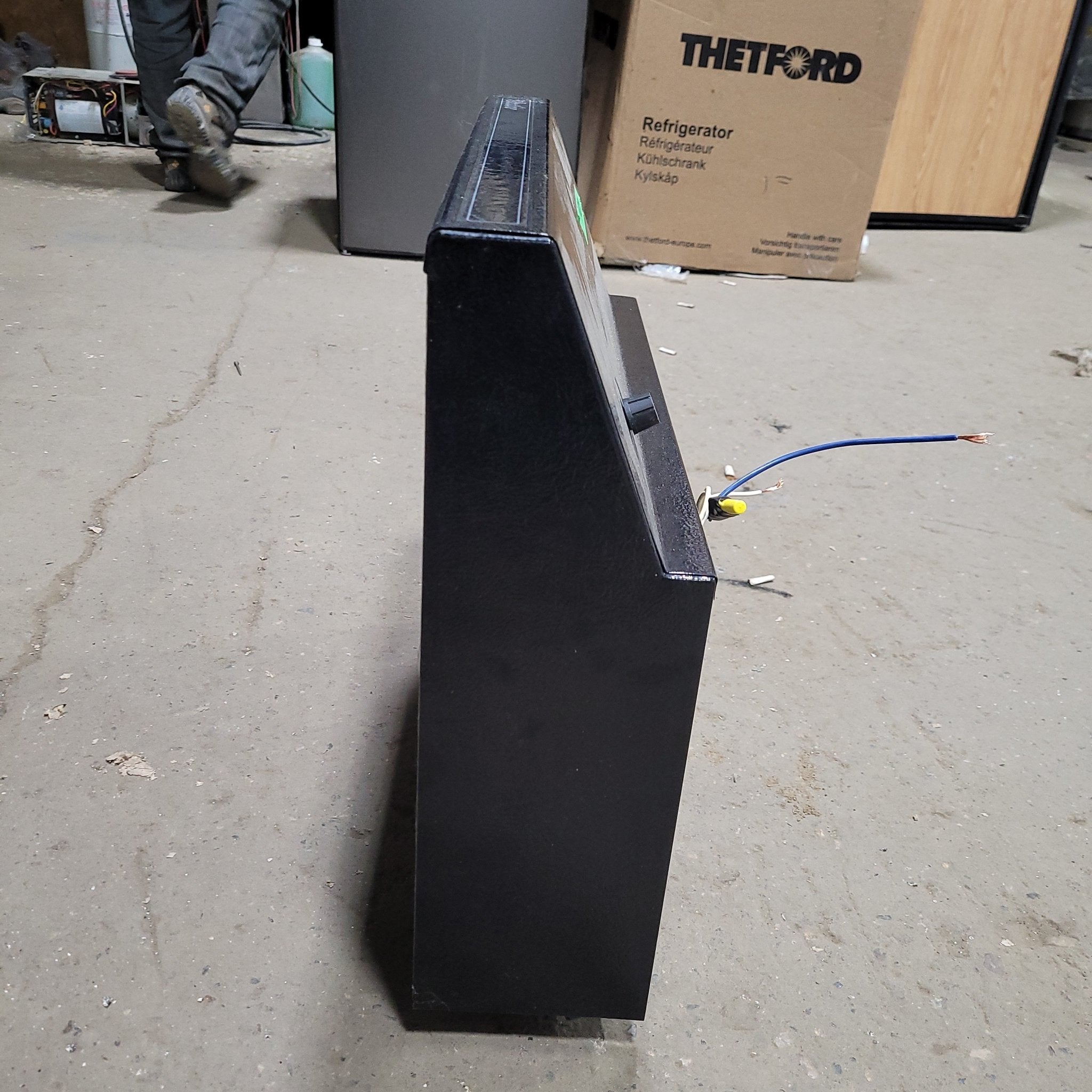 Used Ventline RV Range Hood Fan CC316-2