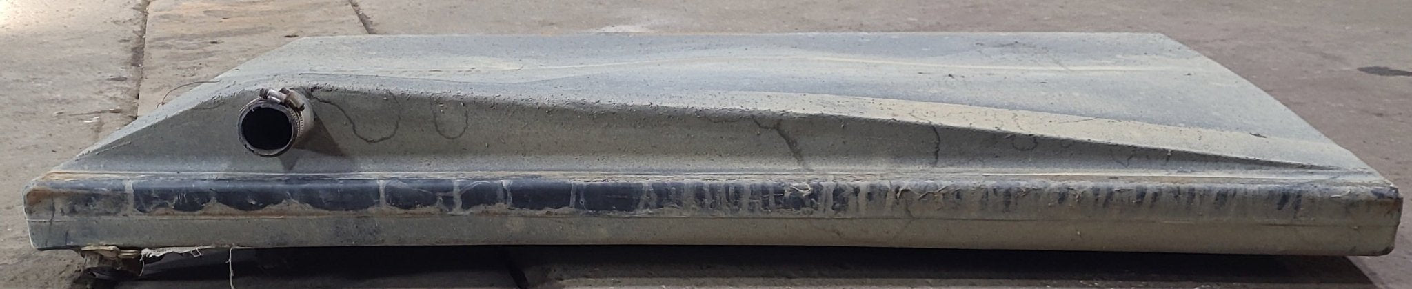 Used Waste/ Grey Water Tank 55 X 36 X 7