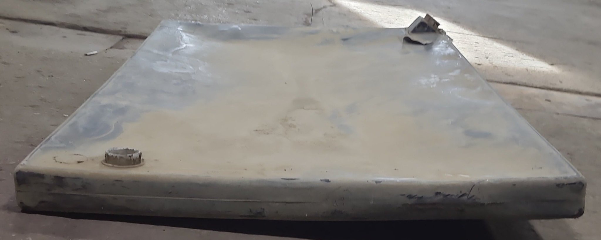 Used Waste/ Grey Water Tank 55 X 36 X 7