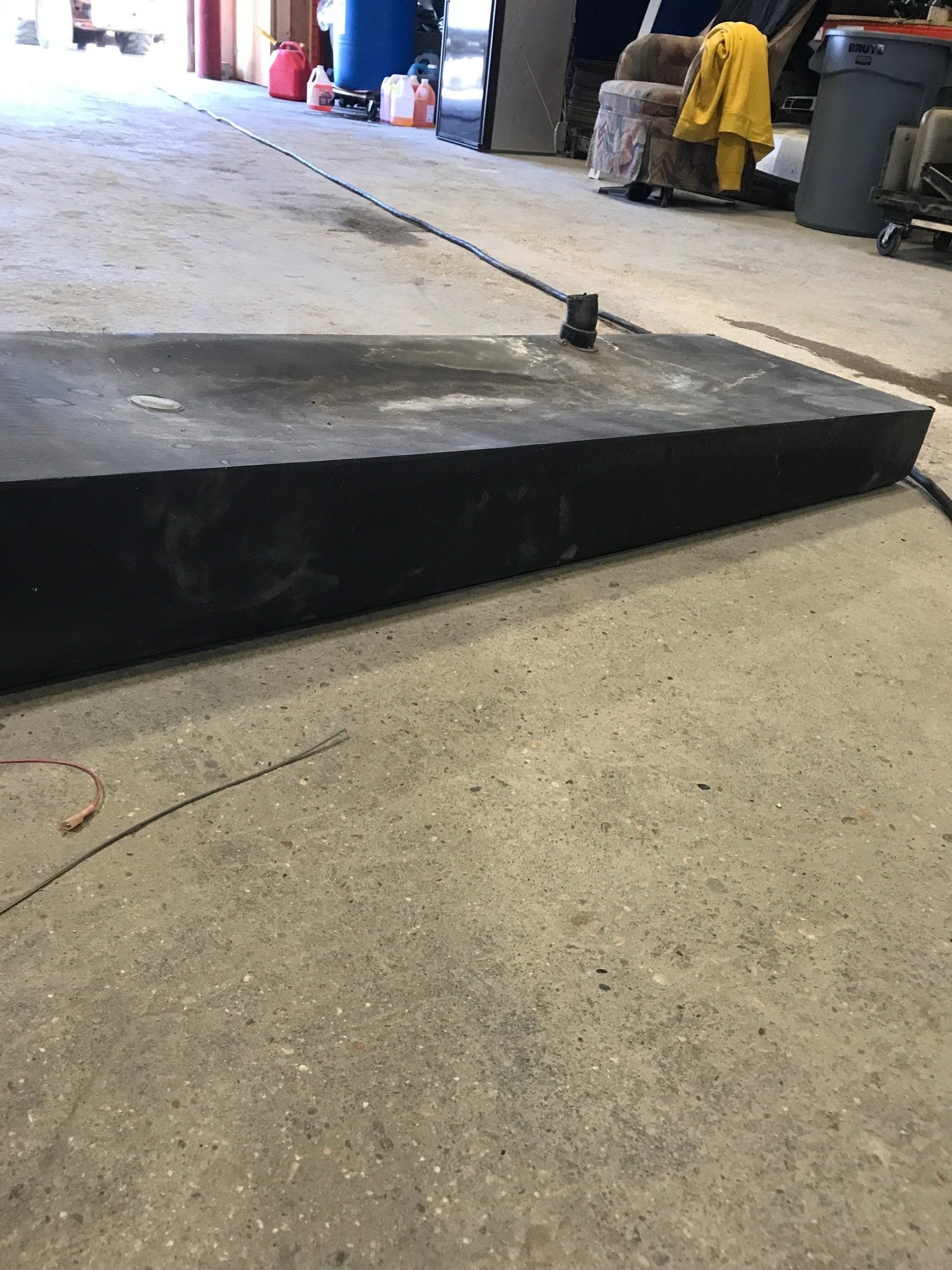 Used Waste/ Grey Water Tank Holding Tank 82 L x 18 1/4 W x 7 5/8 H