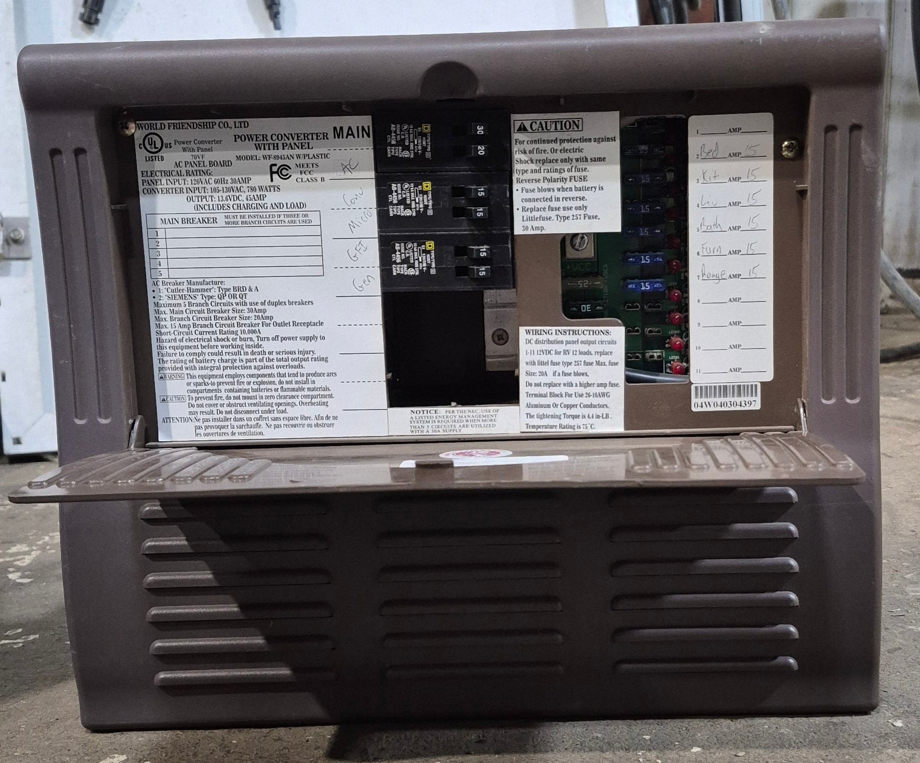 Used WFCO Converter, 30 AMP - WF-8945AN