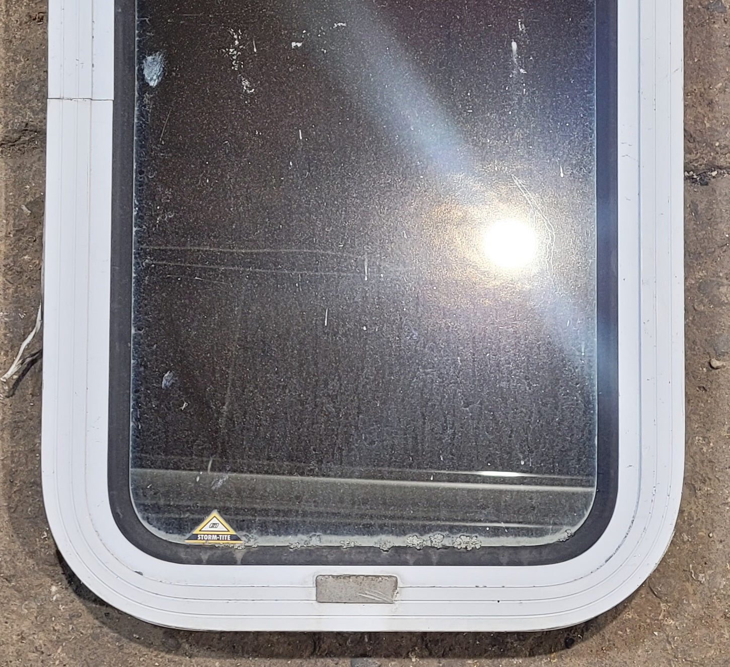 Used White Radius Non Opening Window : 13 1/2 W x 23 1/2 H x 1 7/8 D