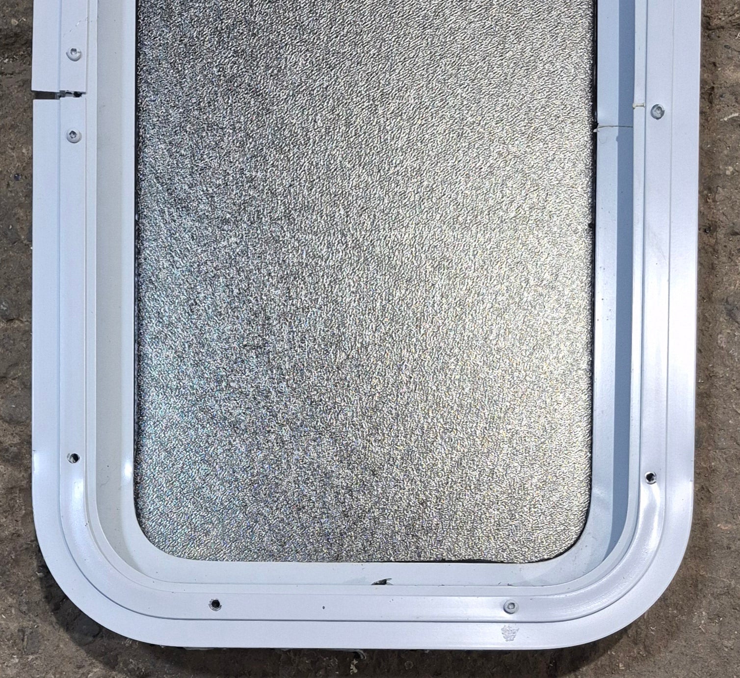 Used White Radius Non Opening Window : 13 1/2 W x 23 1/2 H x 1 7/8 D