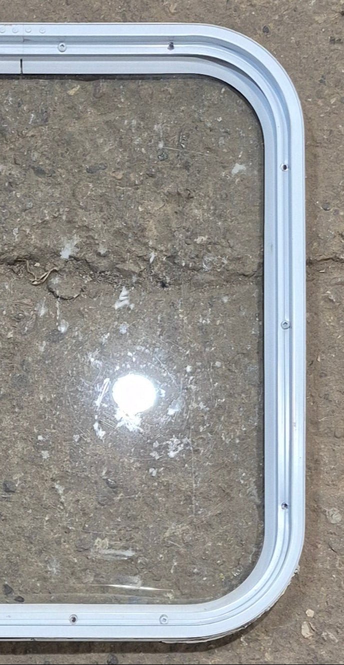 Used White Radius Non Opening Window : 19 1/2 W x 21 1/2 H x 1 D