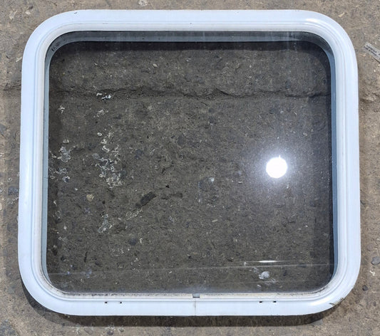 Used White Radius Non Opening Window : 23 1/2 W x 21 1/4 H x 1 7/8 D