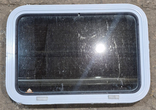 Used White Radius Non Opening Window : 24 W x 16 1/2 H x 1 7/8 D