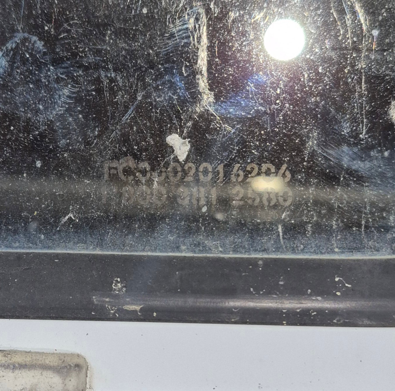 Used White Radius Non Opening Window : 24 W x 16 1/2 H x 1 7/8 D