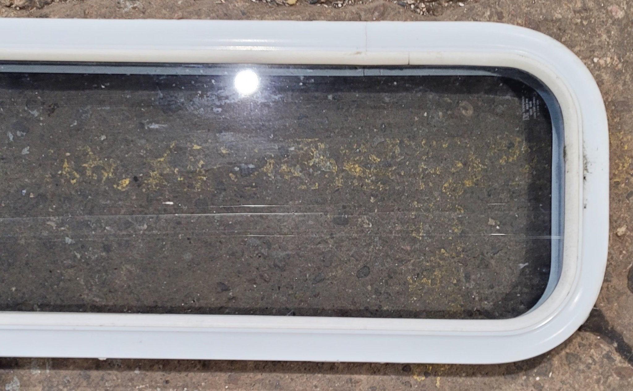 Used White Radius Non Opening Window : 35 1/2 W x 11 1/2 H x 1 7/8 D