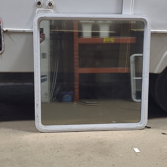 Used White Radius Non Opening Window : 41 1/2 W x 42 1/4 H x 1 7/8 D