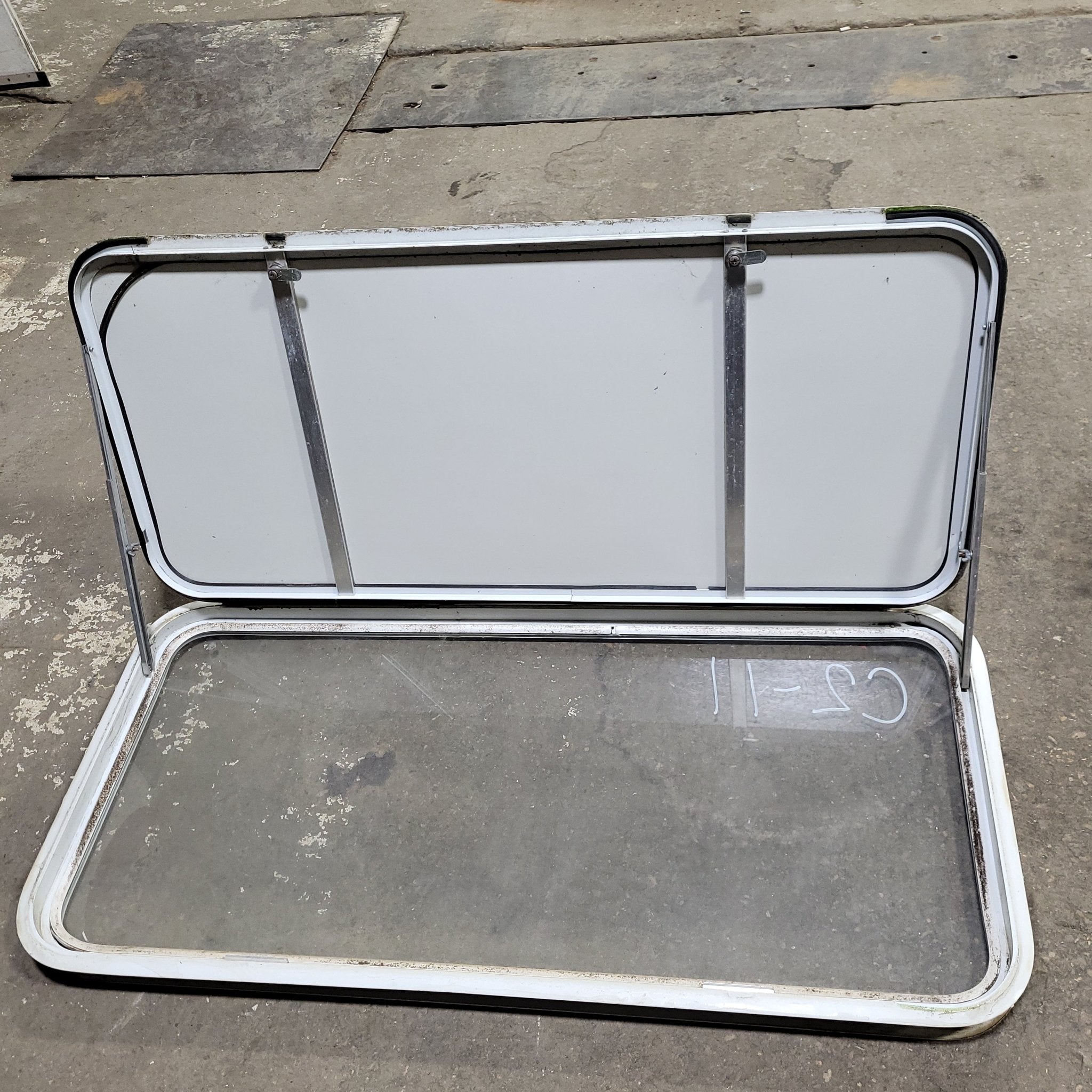 Used White Radius Non-Opening Window With Rock Guard Cover : 47 1/4 X 21 3/4  X 2 D