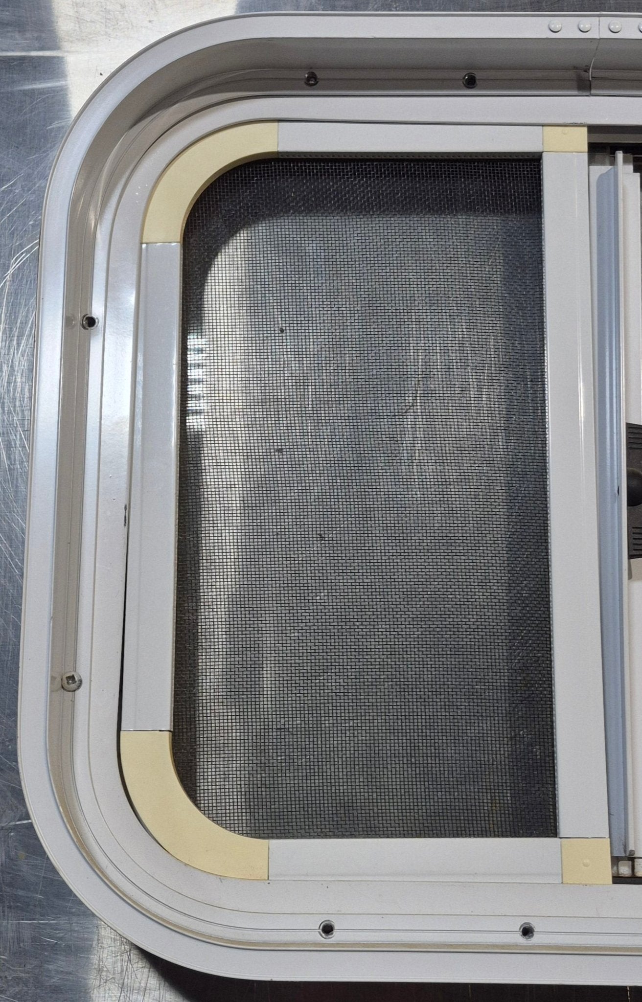 Used White Radius Opening Window : 17 1/2 W x 14 1/2 H x 1 7/8 D