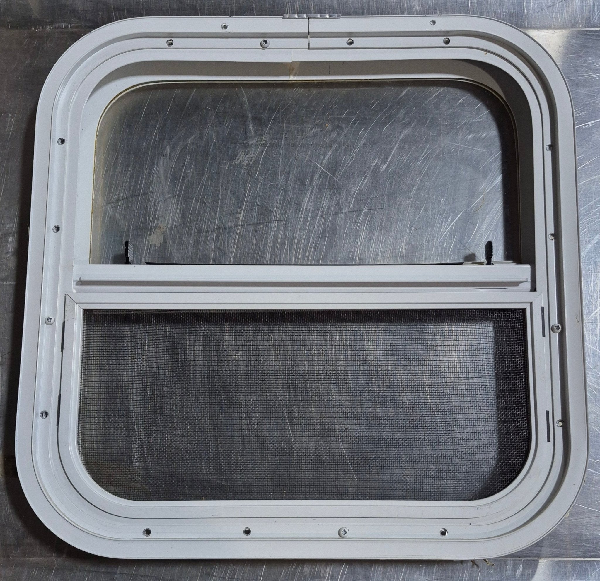 Used White Radius Opening Window : 17 1/2 W x 17 1/2 H x 1 1/8 D