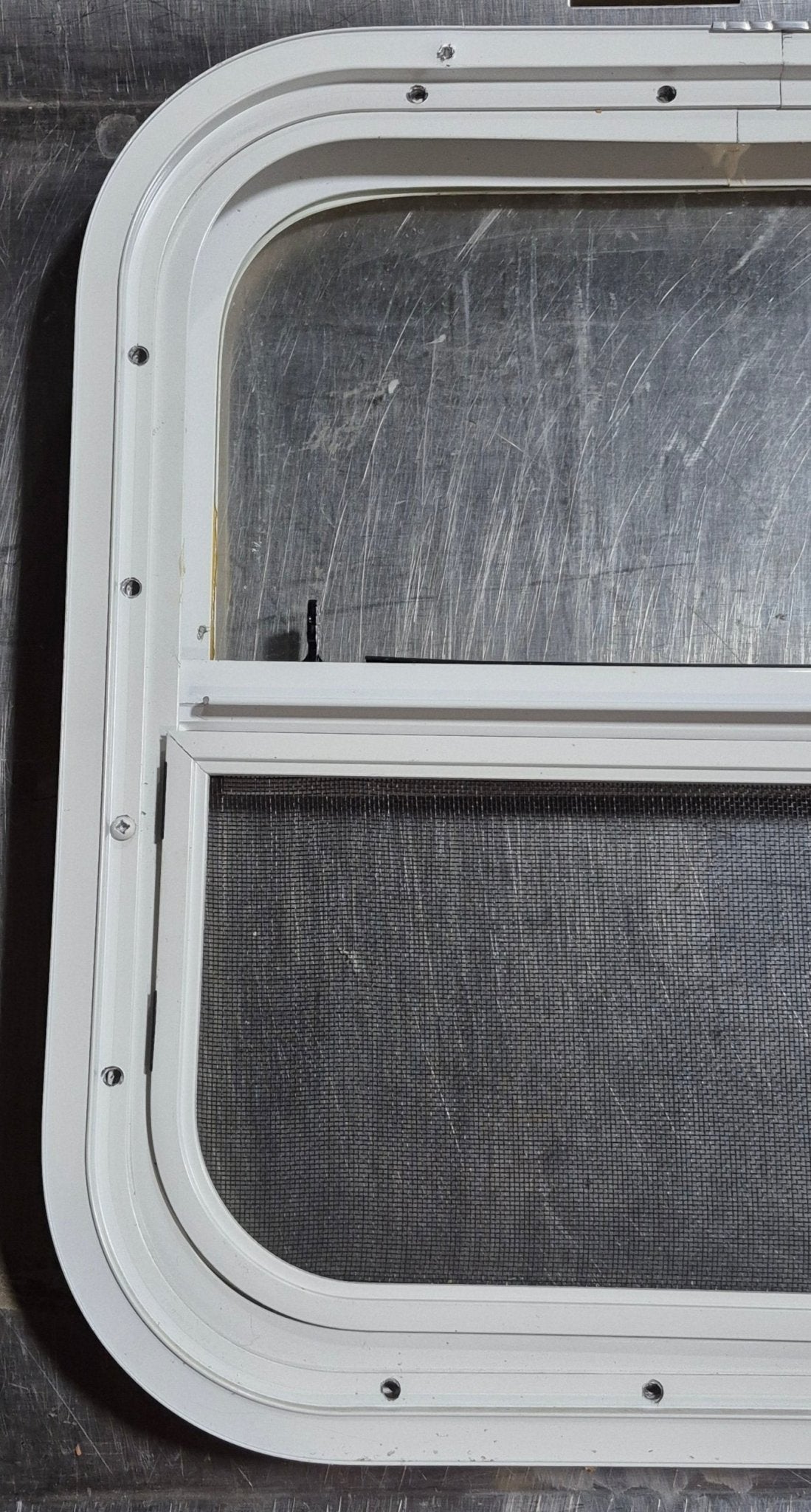 Used White Radius Opening Window : 17 1/2 W x 17 1/2 H x 1 1/8 D